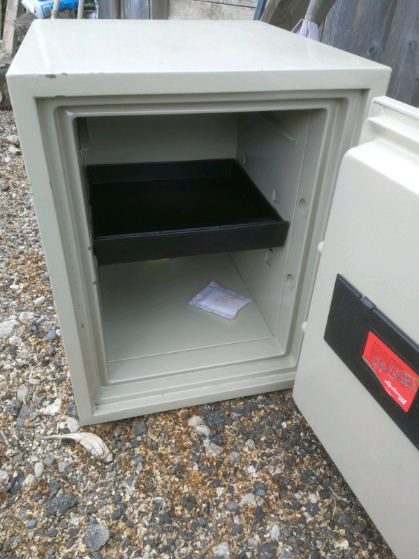 metal safe in Eye, Suffolk Gumtree