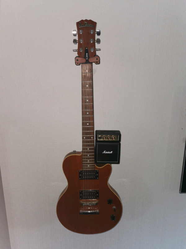 Jim Deacon electric guitar + Mini Marshall amp in Irvine, North