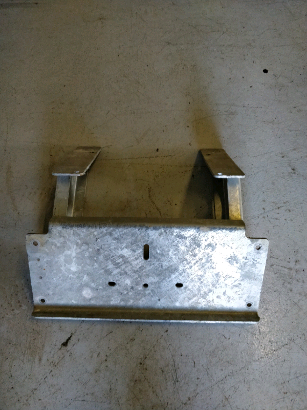Ifor williams galvanized electric winch bracket LM model in