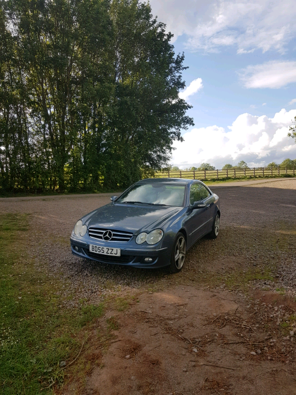 Мерседес 220 2005