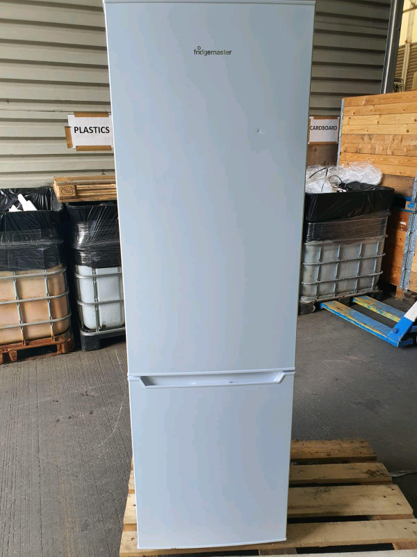 White fridgemaster fridge freezer in Sheffield, South Yorkshire Gumtree