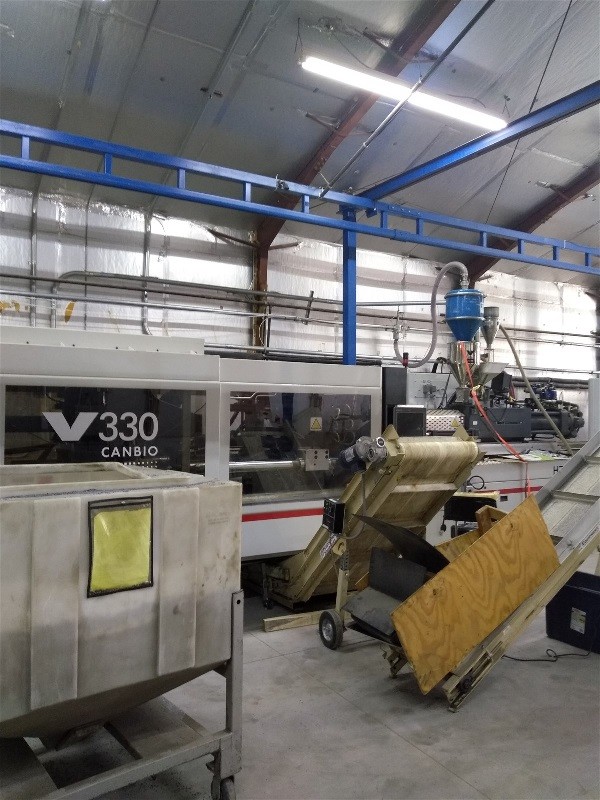 (2015) 330 Ton Negri Bossi Injection Molding Machine model Canbio V330
