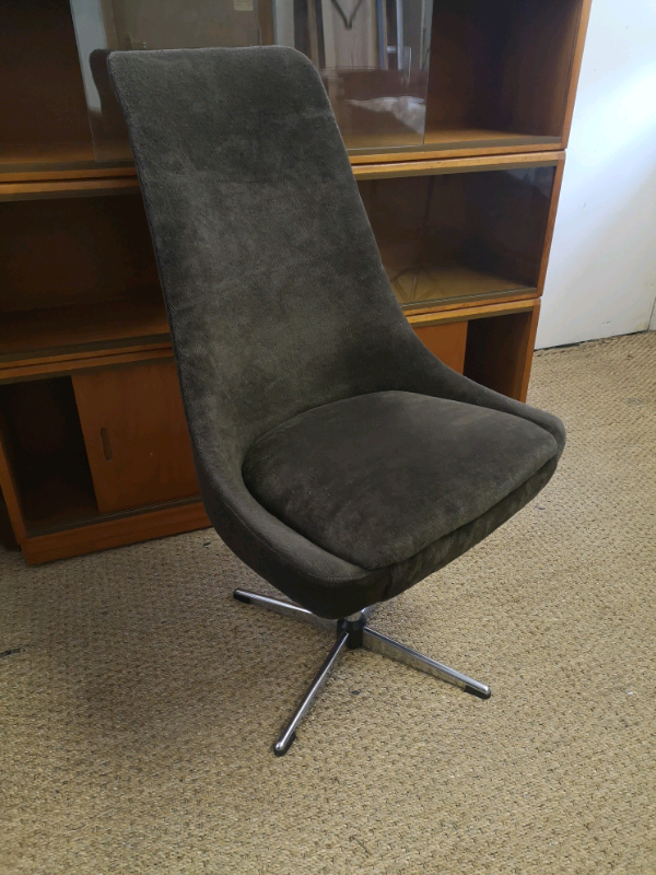 Retro Shell Swivel Chair | in Salisbury, Wiltshire | Gumtree