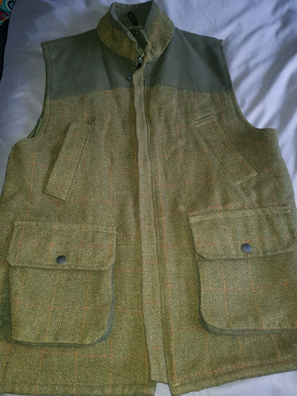 Walker and hawkes tweed waistcoat idea for shooting or country life