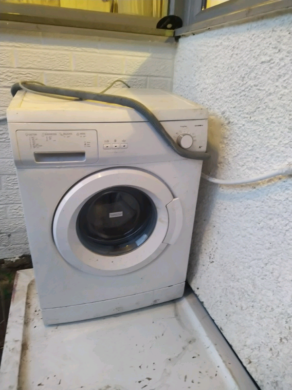 Currys Washing machine 8kg a+ in Wirral, Merseyside Gumtree