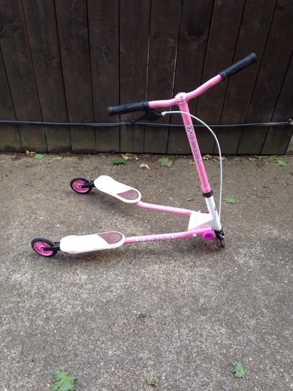 Girls Pink Flicker | in Willerby, East Yorkshire | Gumtree