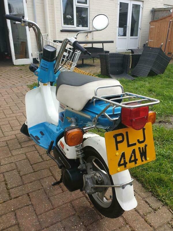 Honda caren s