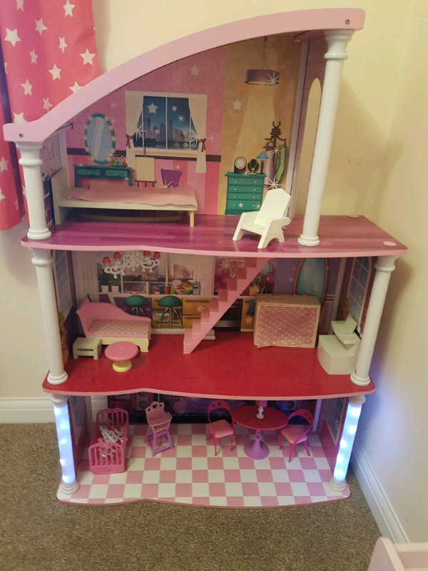Barbie Dolls House in Cullompton, Devon Gumtree