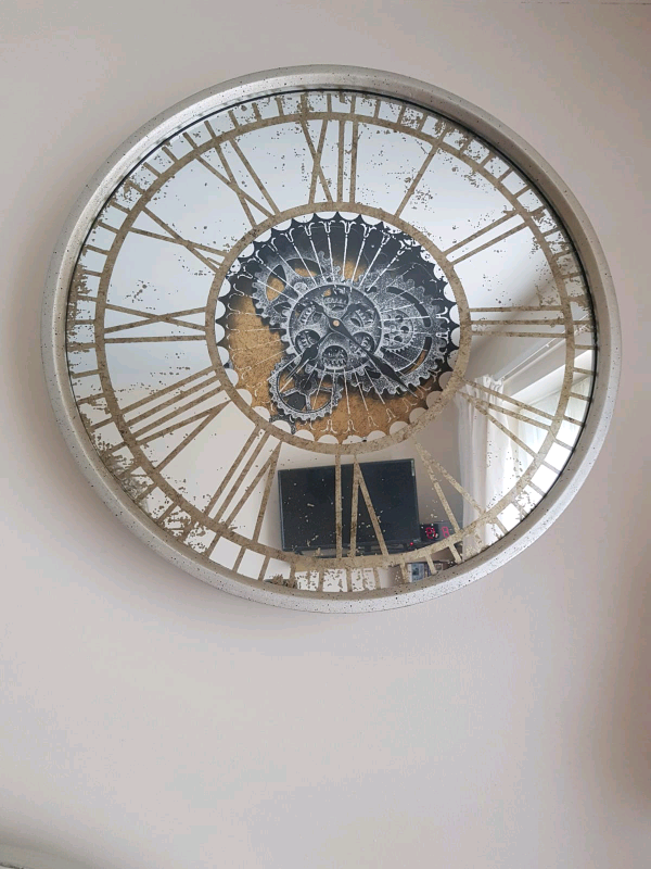 Fabulous Mirrored Gold Large Wall Clock Brand New in Moortown, West