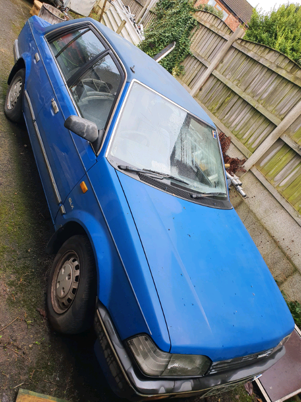 Mazda 323 1986