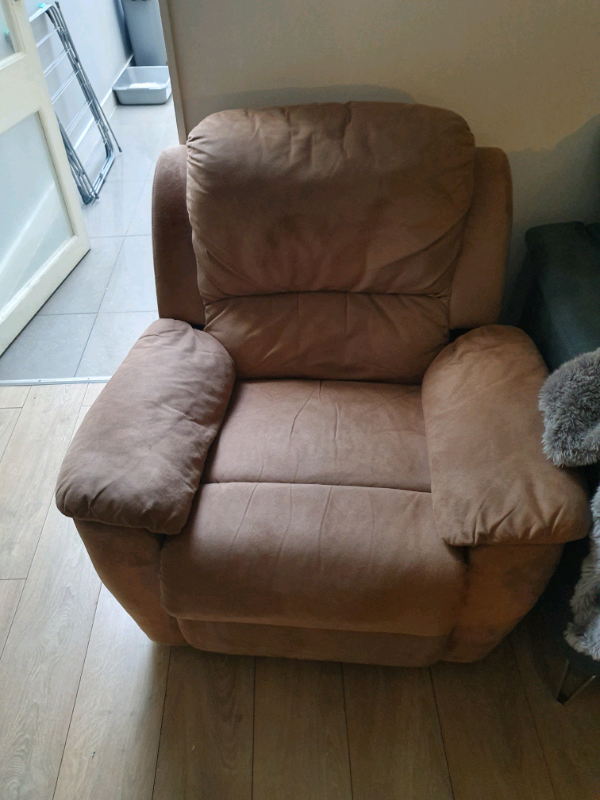 Recliner chair excellent condition | in Southsea, Hampshire | Gumtree