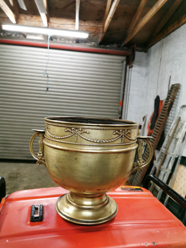 Victorian brass pot in Falkirk Gumtree