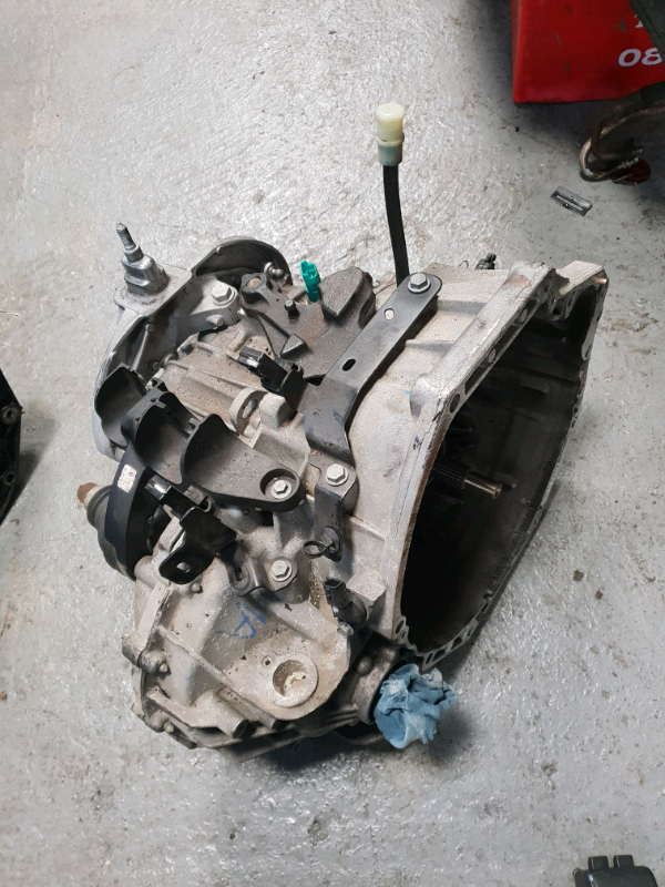 Vauxhall Vivaro Trafic Primastar 6 speed gearboxes 20062014 in