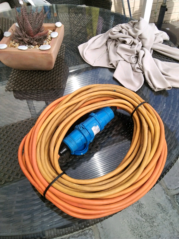 CARAVAN CAMPING HOOK UP CABLE in Shepton Mallet, Somerset Gumtree