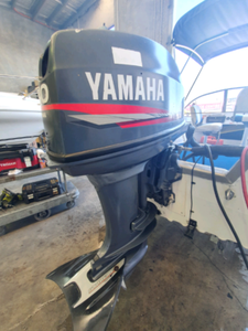  Yamaha  40  HP  Outboard Motor  Motorboats Powerboats 