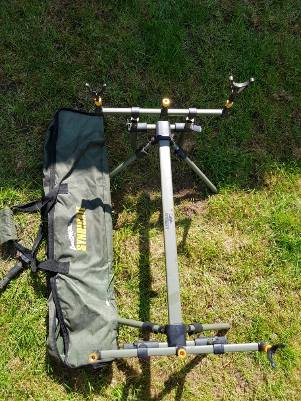 Dinsmore syndicate carp tripod fishing in Doncaster, South Yorkshire