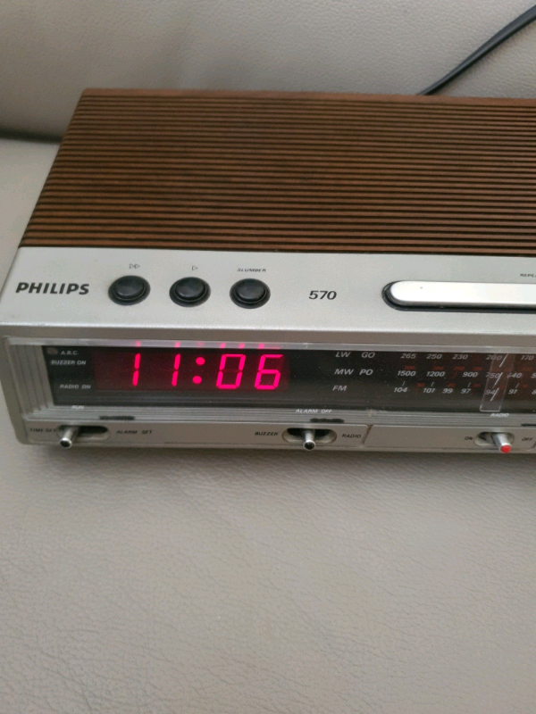 Vintage 1980s Philips clock radio | in Doncaster, South Yorkshire | Gumtree