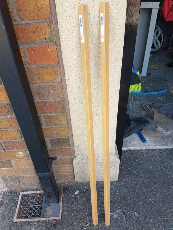 2 edging strips for steps 1m long. 20mm x 20mm from Homebase in Moira