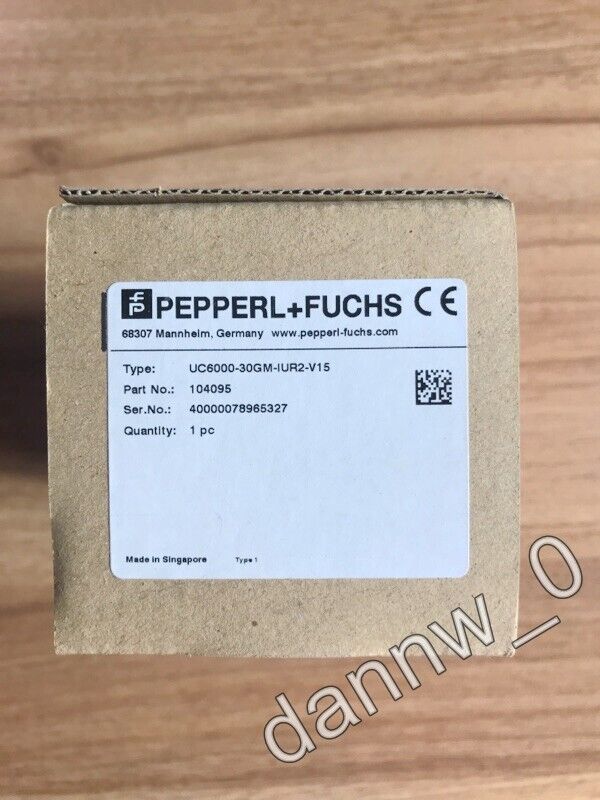 New In Box Pepperl+Fuchs P+F UC6000-30GM-IUR2-V15 Ultrasonic Sensor