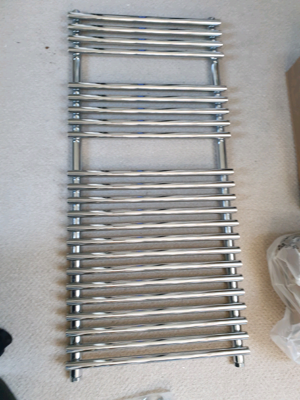 1100x500 towel radiator