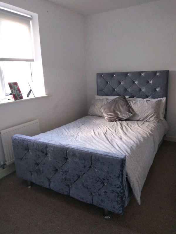 Crushed velvet double bed in BlaydononTyne, Tyne and Wear Gumtree