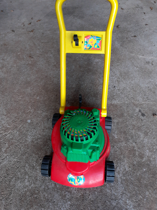 Kids lawnmower to feel like mum or dad. in Dungannon, County Tyrone