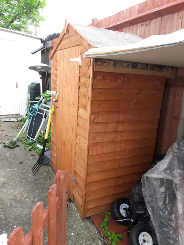 Garden shed in Staines-upon-Thames, Surrey Gumtree