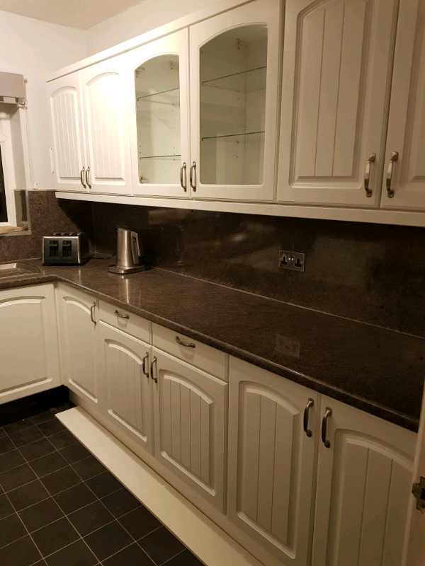 Kitchen worktops and splashbacks laminated in Leamington Spa, Warwickshire Gumtree