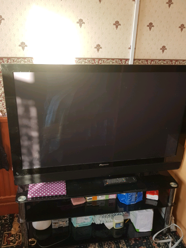 50 inch pioneer plasma tv in Stockport, Manchester Gumtree