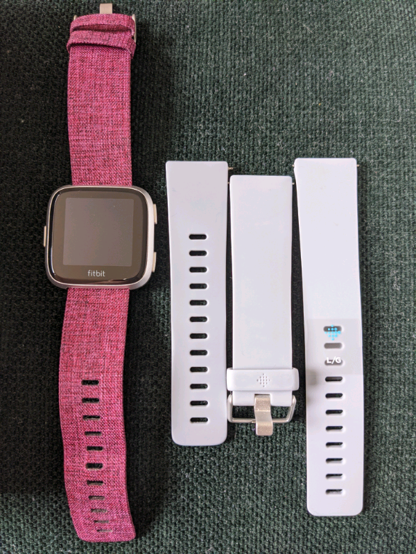 fitbit versa and swimming