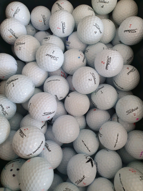 Titleist callaway taylormade golf balls in Paisley, Renfrewshire