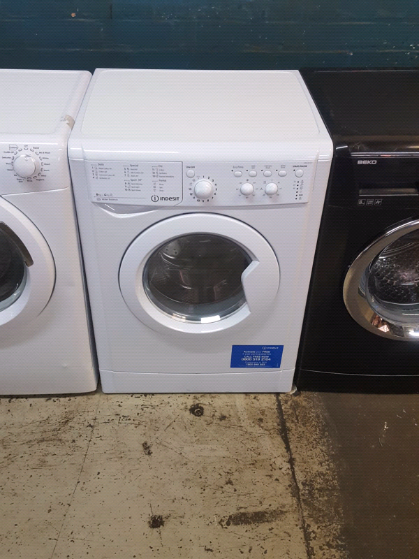 INDESIT 6KG WASHER DRYER COMBO 2 IN 1 in Redditch, Worcestershire