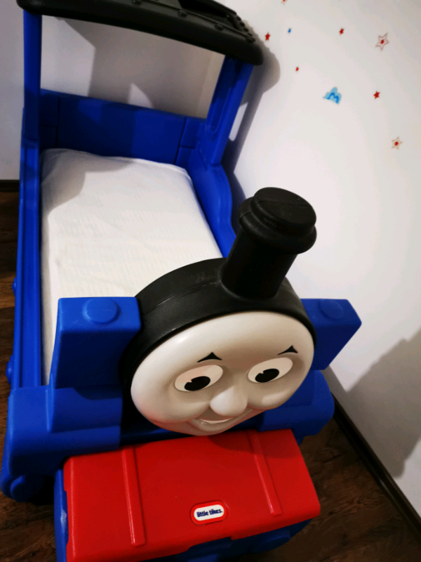 Little tikes Thomas the train bed with toy storage and mattress in