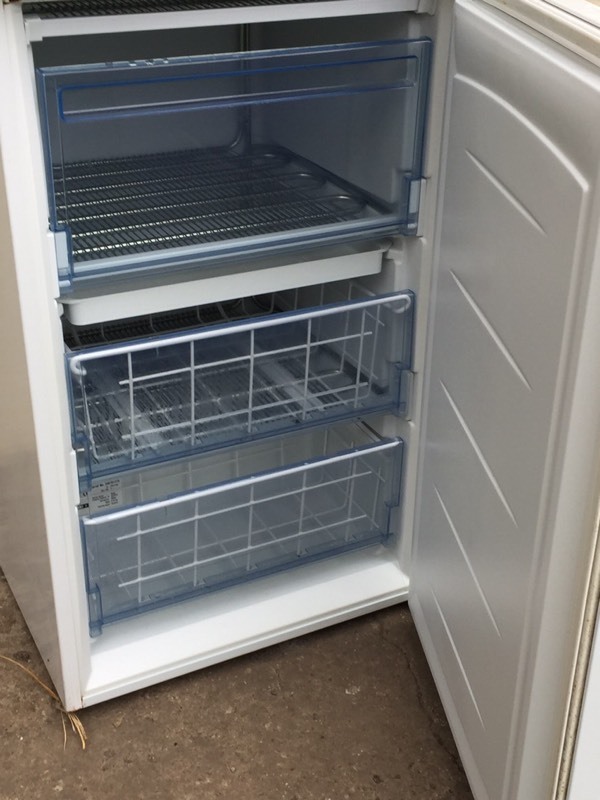 LEC ELAN FREEZER GOOD CONDITION FREE DELIVERY ££40 in