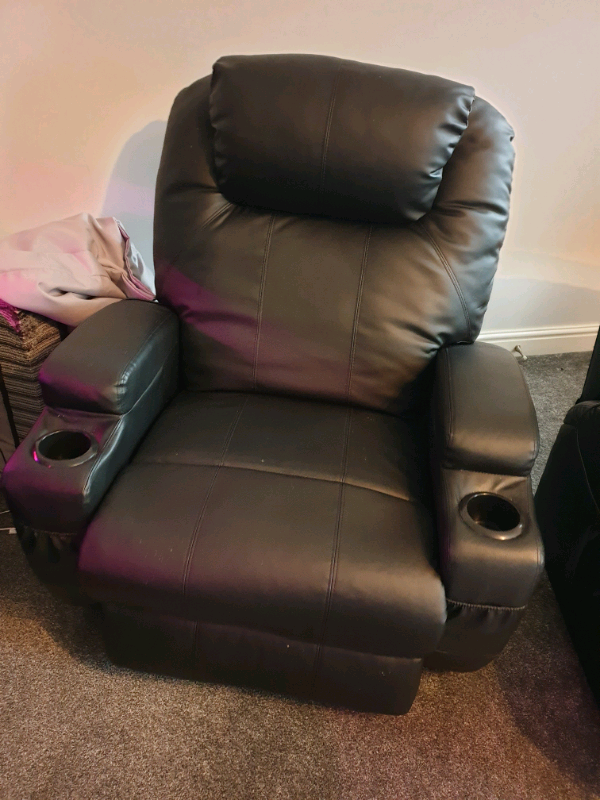 Genuine leather recliner massage chair cramlington in Gateshead, Tyne