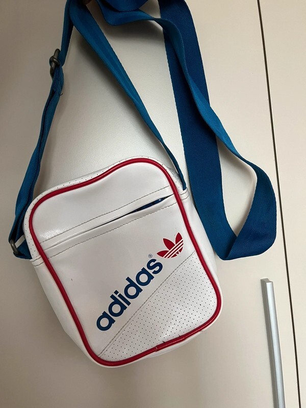 バッグ vintage adidas club sholder bag $_57.JPG?set_id=880000500F