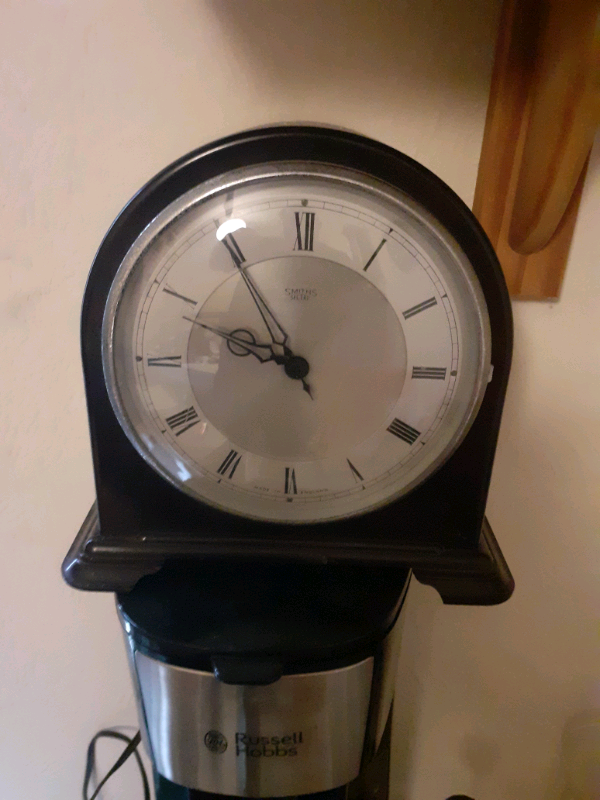 Smiths sectric electric bakelite mantel clock in Eastbourne, East
