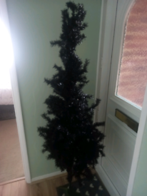 6ft Christmas tree 