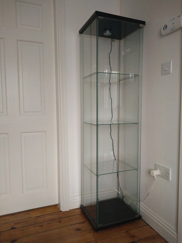 ikea detolf glass door display cabinet with light | in oakwood, west