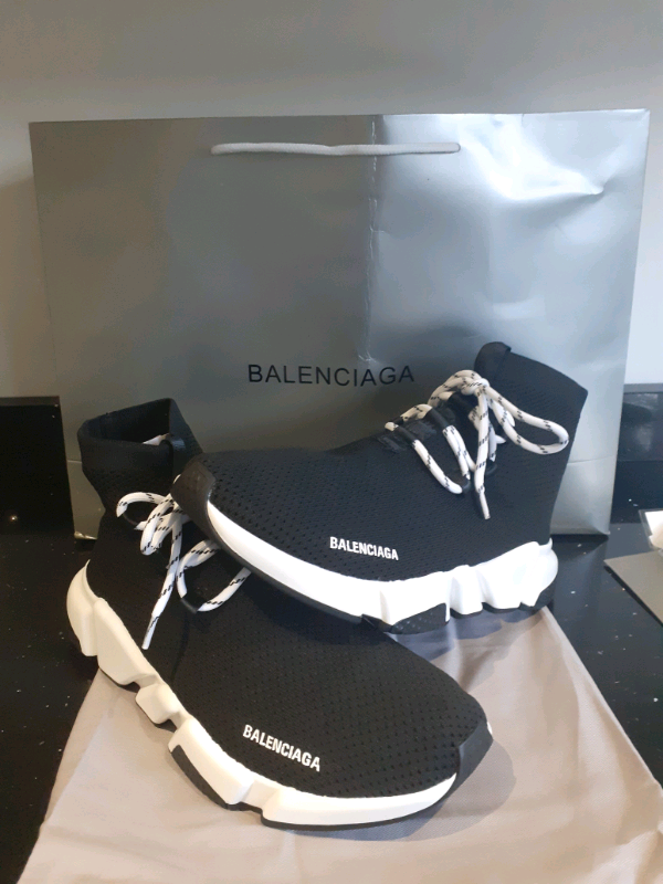 balenciaga lace up speed 2.0 sneakers