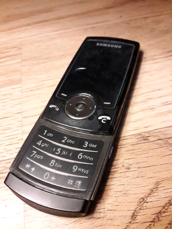 Samsung Sghu600 (unlocked) retro slider mobile phone smartphone in