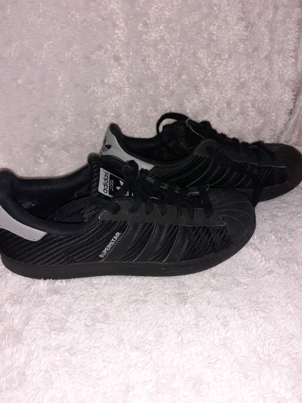 size 9 trainers uk