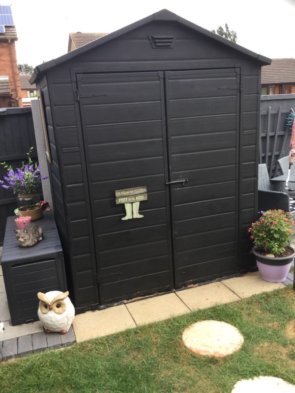 Plastic heavy duty garden shed double doors in Lincoln, Lincolnshire