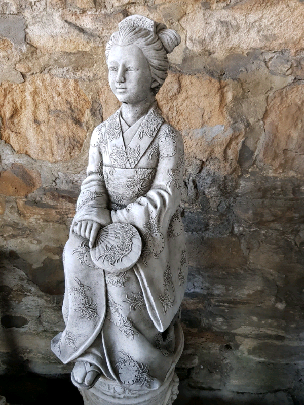 Geisha girl garden statue ornament in North Shields, Tyne and Wear