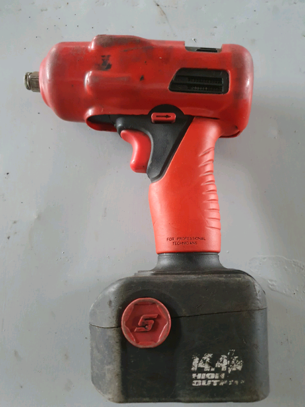 Snap On Compact 1/2" Cordless Impact Gun in Newtownards, County Down