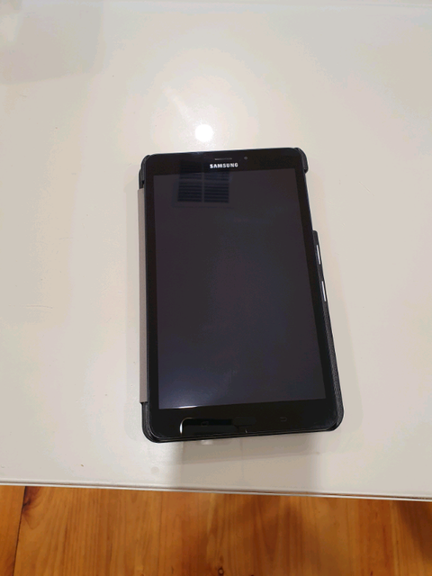 tab a8 lte