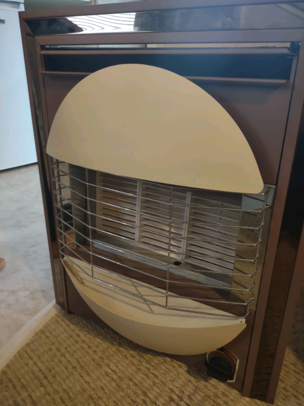 Caravan gas fire good working order £35 can be seen in newtownards or