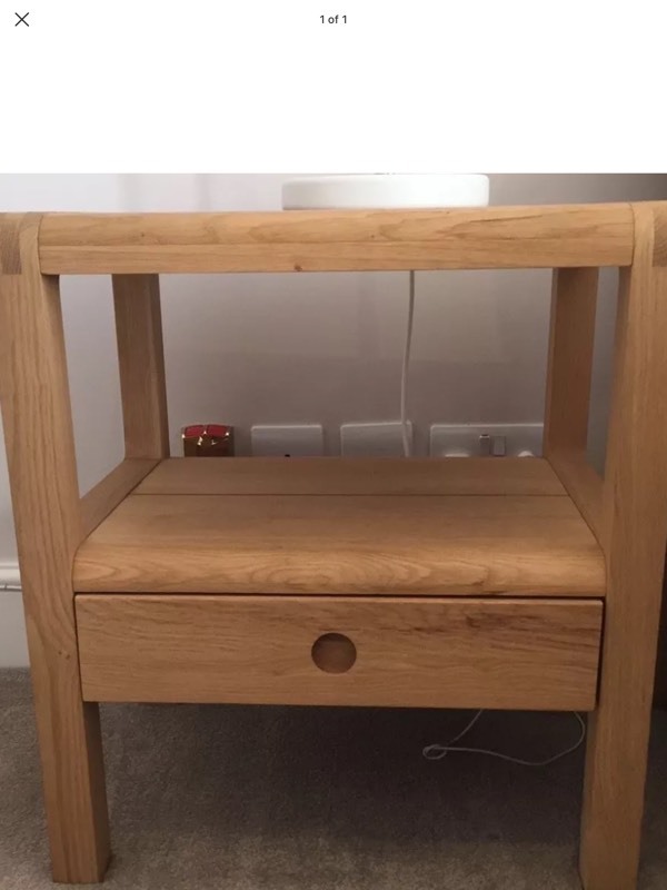PAIR Solid oak habitat radius bedside / tables chest of
