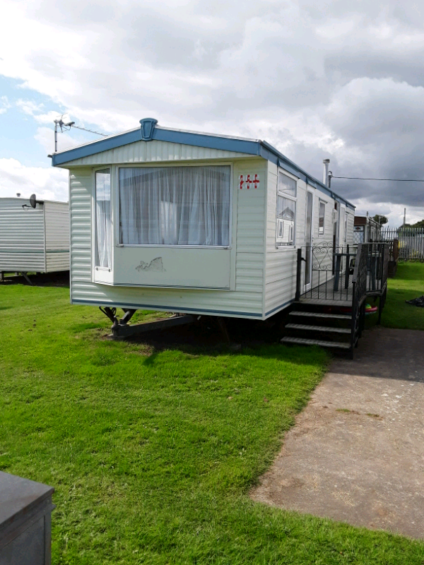 CARAVAN TO RENT LET HIRE INGOLDMELLS in Skegness, Lincolnshire Gumtree