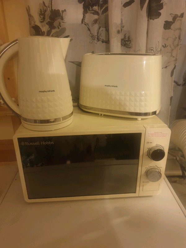 Cream kettle, toaster and microwave in Kingston, London Gumtree